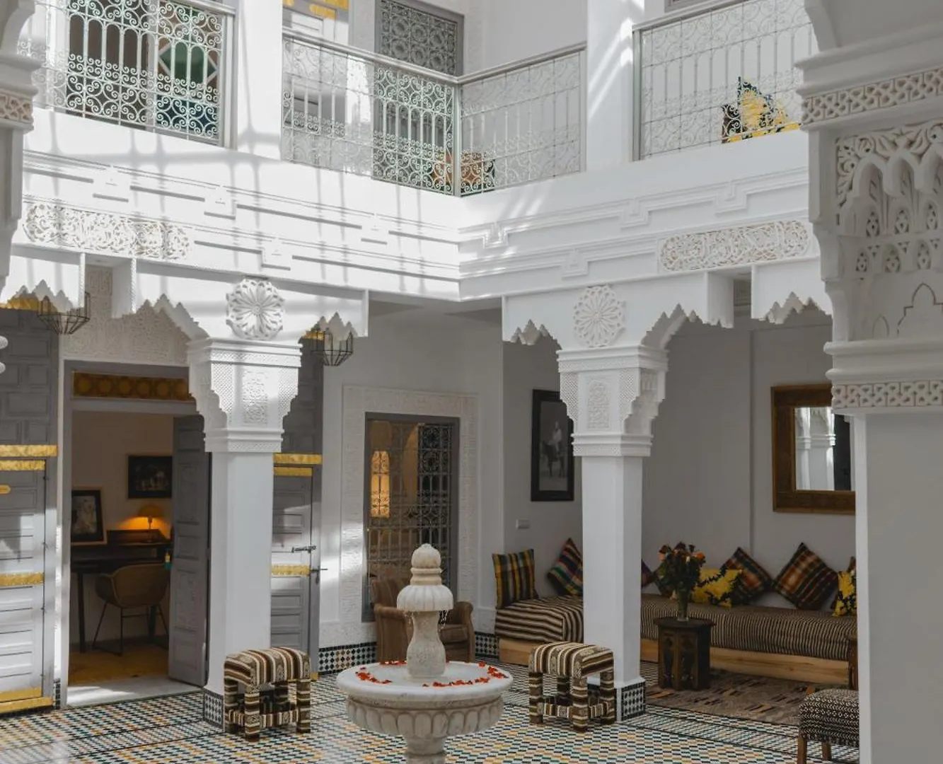 Boutique Hotel La Maison Darts Et Medicine Marrakesh