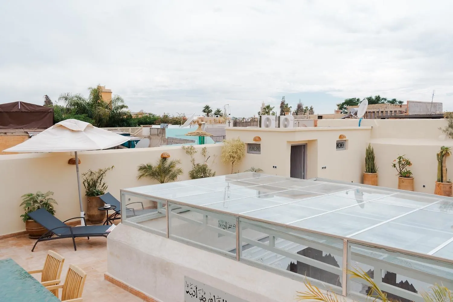 Boutique Hotel La Maison Darts Et Medicine Marrakesh