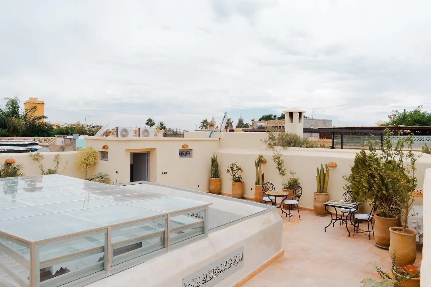 Boutique Hotel La Maison Darts Et Medicine Marrakesh